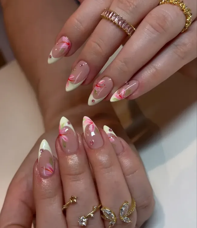 Petal-Tipped Perfection